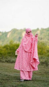 Khimar With Plaju